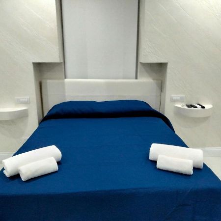 Appartement Duoarianna à Naples Extérieur photo