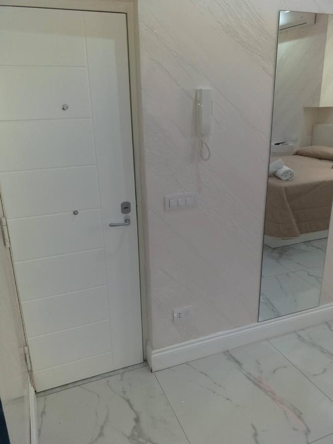 Appartement Duoarianna à Naples Extérieur photo