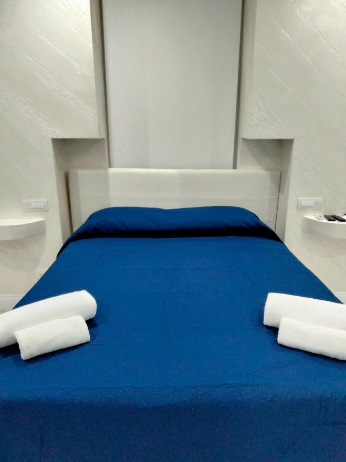 Appartement Duoarianna à Naples Extérieur photo